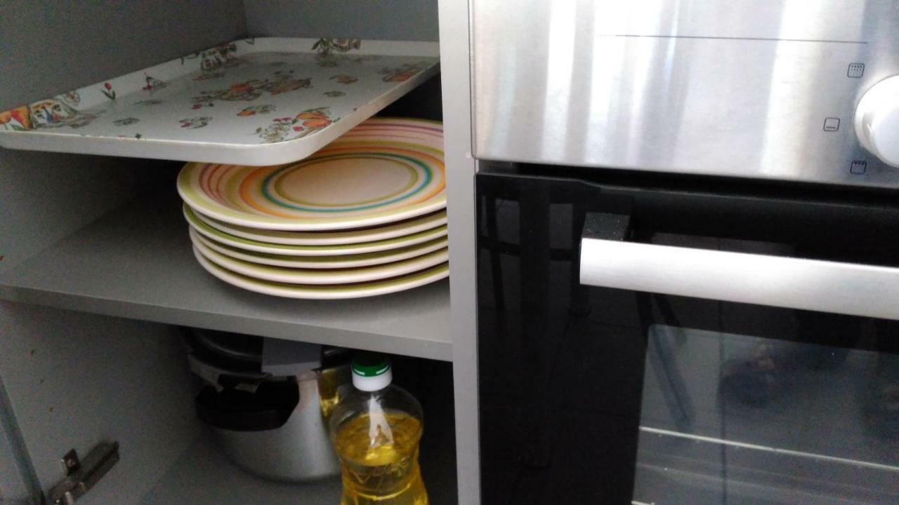 Appartement F3 Avec Parking Privee Saint-Priest  Luaran gambar